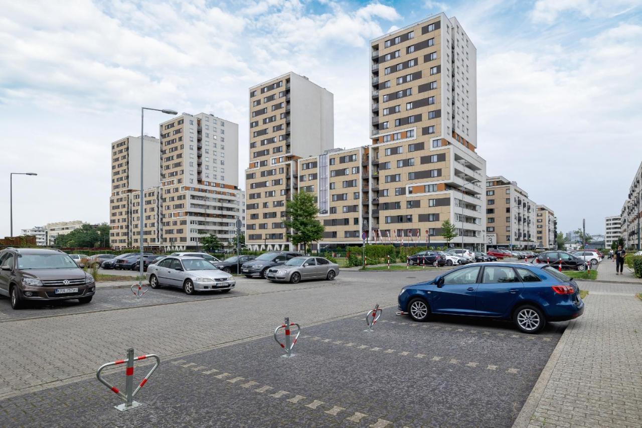 Osiedle Avia Harmonious Apartment With Balcony & Parking Cracow By Renters Prestige Krasków Eksteriør bilde