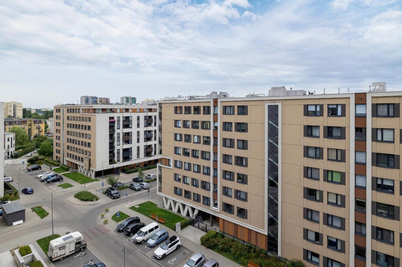 Osiedle Avia Harmonious Apartment With Balcony & Parking Cracow By Renters Prestige Krasków Eksteriør bilde