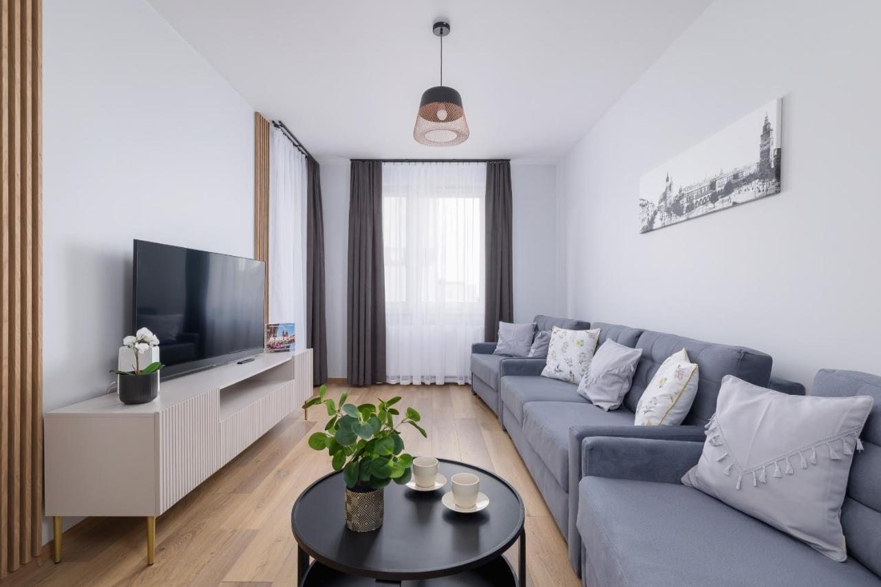 Osiedle Avia Harmonious Apartment With Balcony & Parking Cracow By Renters Prestige Krasków Eksteriør bilde