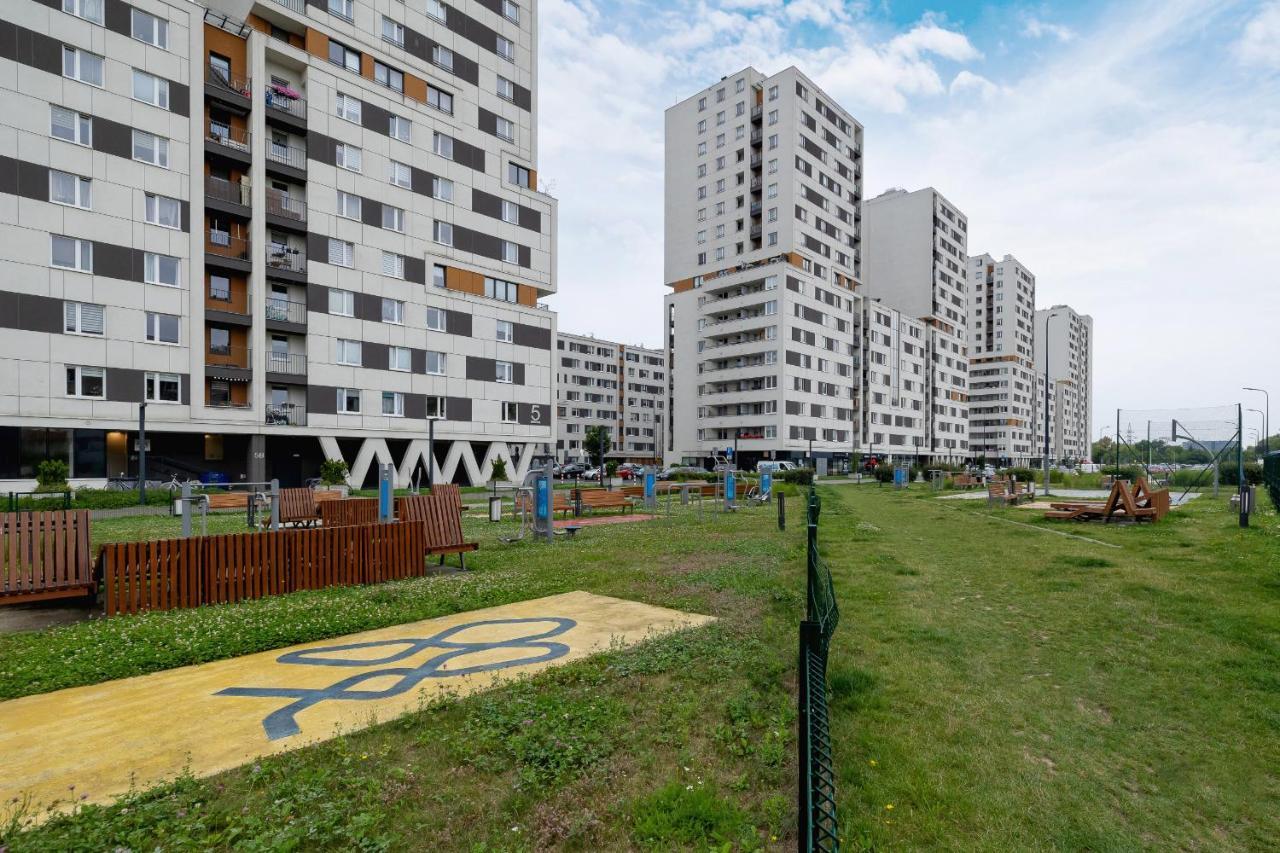 Osiedle Avia Harmonious Apartment With Balcony & Parking Cracow By Renters Prestige Krasków Eksteriør bilde