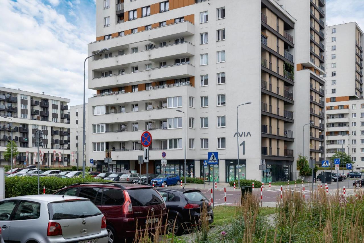 Osiedle Avia Harmonious Apartment With Balcony & Parking Cracow By Renters Prestige Krasków Eksteriør bilde